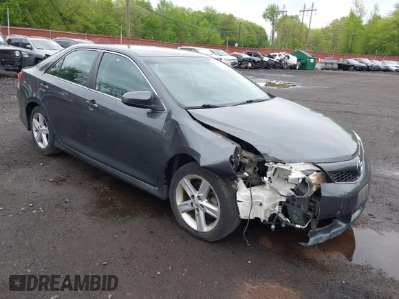 ✅ 2012 Toyota Camry L • VIN: 4T1BF1FK0CU591560 • Lot: 45048970. Wystawiony na IAAI z przebiegiem 88 237 mil. Bezpłatny archiwum sprzedaży aukcyjnych z USA i szczegółowy raport historii pojazdu na DreamBid. Zdjęcie 1.
