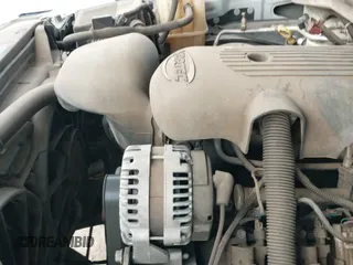 ✅ 2006 GMC Sierra 1500 SLE2 • VIN: 2GTEK13T961176571 • Lot: 43695249. Wystawiony na IAAI z przebiegiem 260 873 mil. Bezpłatny archiwum sprzedaży aukcyjnych z USA i szczegółowy raport historii pojazdu na DreamBid. Zdjęcie 13.