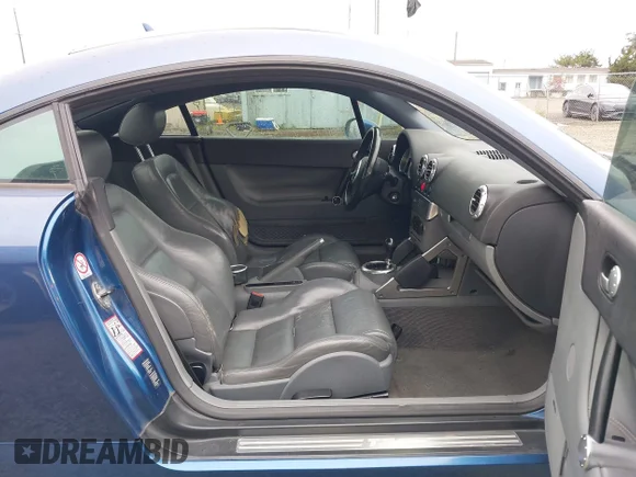 ✅ 2005 Audi TT • VIN: TRUSC28N751010155 • Lot: 43539918. Listed on IAAI with 130,147 mi. Free auction sales archive from the USA and detailed vehicle history report at DreamBid. Image 5.