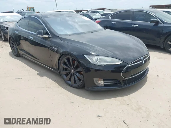 ✅ 2014 Tesla Model S 60 • VIN: 5YJSA1H11EFP40397 • Лот: 45428285. Опубликован ранее на IAAI с пробегом Не указан. Бесплатный доступ к архиву аукционных продаж из США и подробный отчёт об истории автомобиля на DreamBid. Изображение 1.