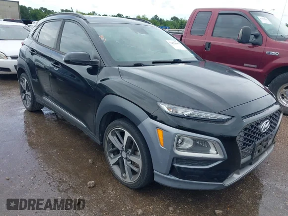✅ 2018 Hyundai Kona Ultimate • VIN: KM8K53A51JU129716 • Лот: 42479639. Опубліковано раніше на IAAI з пробігом 83 971 миль. Безкоштовний доступ до архіву аукціонних продажів зі США та докладний звіт про історію автомобіля на DreamBid. Зображення 1.