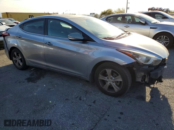 ✅ 2016 Hyundai Elantra SE • VIN: 5NPDH4AE4GH687458 • Lot: 74642915. Wystawiony na Copart z przebiegiem 172 864 mil. Bezpłatny archiwum sprzedaży aukcyjnych z USA i szczegółowy raport historii pojazdu na DreamBid. Zdjęcie 4.