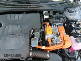 ✅ 2023 Hyundai Elantra Blue • VIN: KMHLM4AJ4PU085097 • Lot: 57233615. Listed on Copart with 35,012 mi. Free auction sales archive from the USA and detailed vehicle history report at DreamBid. Image 16.