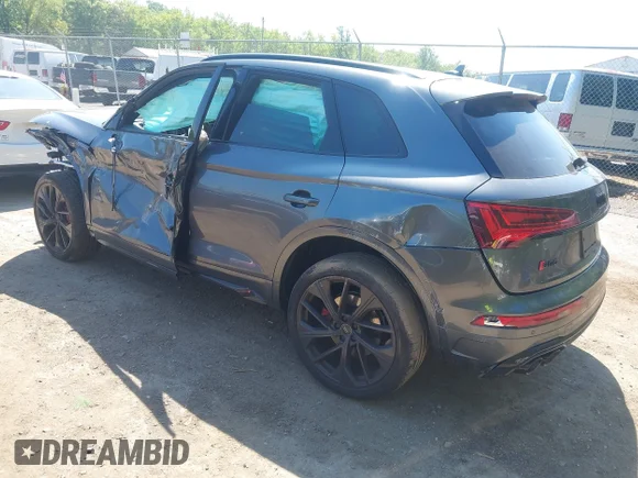 ✅ 2025 Audi SQ5 Premium Plus • VIN: WA1B4AFY6S2044747 • Лот: 45066193. Опубліковано раніше на IAAI з пробігом 14 596 миль. Безкоштовний доступ до архіву аукціонних продажів зі США та докладний звіт про історію автомобіля на DreamBid. Зображення 3.