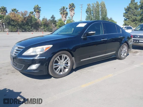 ✅ 2012 Hyundai Genesis R-Spec • VIN: KMHGC4DH8CU211033 • Lot: 45148624. Listed on IAAI with 182,276 mi. Free auction sales archive from the USA and detailed vehicle history report at DreamBid. Image 2.