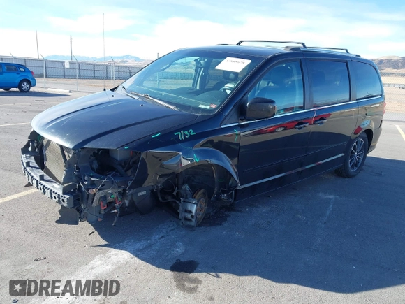 ✅ 2017 Dodge Grand Caravan SXT • VIN: 2C4RDGCG9HR863023 • Lot: 43885678. Wystawiony na IAAI z przebiegiem 119 814 mil. Bezpłatny archiwum sprzedaży aukcyjnych z USA i szczegółowy raport historii pojazdu na DreamBid. Zdjęcie 2.