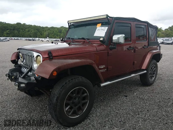✅ 2010 Jeep Wrangler Unlimited Sahara • VIN: 1J4BB5H13AL108121 • Lot: 45179941. Wystawiony na IAAI z przebiegiem 190 958 mil. Bezpłatny archiwum sprzedaży aukcyjnych z USA i szczegółowy raport historii pojazdu na DreamBid. Zdjęcie 2.