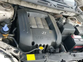 2003 Hyundai Santa Fe GLS с VIN KM8SC13D73U404717, выставлен на аукционе IAAI как лот 39736360 с пробегом 200 869 миль миль и . История ставок и продаж доступна на DreamBid. Изображение 16.