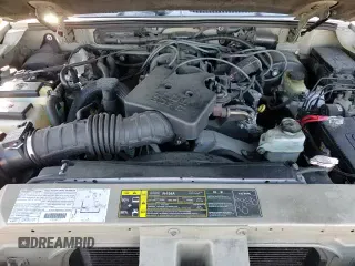 ✅ 2003 Ford Explorer Sport XLS • VIN: 1FMZU70E73UA49138 • Лот: 83067684. Опубликован ранее на Copart с пробегом 182 425 миль. Бесплатный доступ к архиву аукционных продаж из США и подробный отчёт об истории автомобиля на DreamBid. Изображение 16.