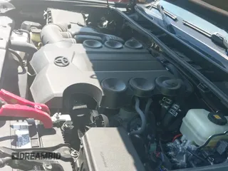 ✅ 2019 Toyota 4Runner SR5 • VIN: JTEBU5JR2K5679312 • Lot: 42084626. Wystawiony na IAAI z przebiegiem 31 762 mil. Bezpłatny archiwum sprzedaży aukcyjnych z USA i szczegółowy raport historii pojazdu na DreamBid. Zdjęcie 19.