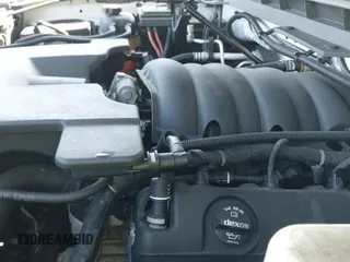 ✅ 2017 Chevrolet Silverado 1500 LT • VIN: 1GCVKREC4HZ163880 • Лот: 43212494. Опубликован ранее на IAAI с пробегом 153 881 миль. Бесплатный доступ к архиву аукционных продаж из США и подробный отчёт об истории автомобиля на DreamBid. Изображение 19.