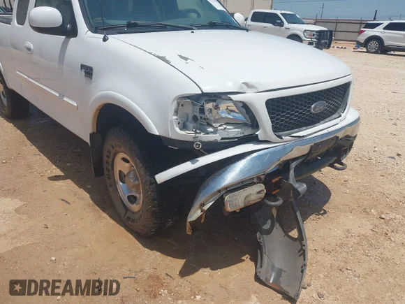 ✅ 2000 Ford F-150 XL • VIN: 1FTRX18W1YKA13440 • Lot: 42424080. Listed on IAAI with 208,062 mi. Free auction sales archive from the USA and detailed vehicle history report at DreamBid. Image 6.