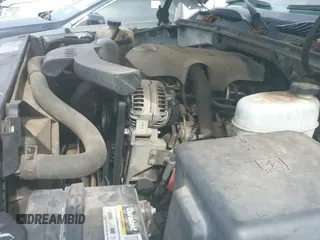 ✅ 2005 GMC Yukon SLE • VIN: 1GKEC13T95J152258 • Lot: 42548032. Listed on IAAI with 341,253 mi. Free auction sales archive from the USA and detailed vehicle history report at DreamBid. Image 12.