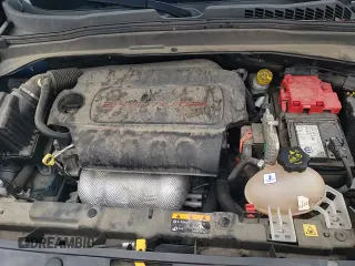 ✅ 2019 Jeep Renegade Altitude • VIN: ZACNJBBB3KPK64899 • Лот: 70096795. Опубликован ранее на Copart с пробегом 54 538 миль. Бесплатный доступ к архиву аукционных продаж из США и подробный отчёт об истории автомобиля на DreamBid. Изображение 16.