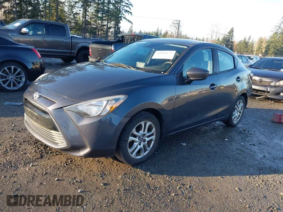 ✅ 2017 Toyota Yaris • VIN: 3MYDLBYV8HY163423 • Lot: 44051173. Listed on IAAI with 72,034 mi. Free auction sales archive from the USA and detailed vehicle history report at DreamBid. Image 2.