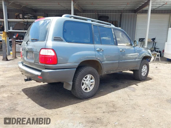 ✅ 1998 Lexus LX 470 • VIN: JT6HT00WXW0024160 • Лот: 42175029. Опубліковано раніше на IAAI з пробігом 259 867 миль. Безкоштовний доступ до архіву аукціонних продажів зі США та докладний звіт про історію автомобіля на DreamBid. Зображення 4.