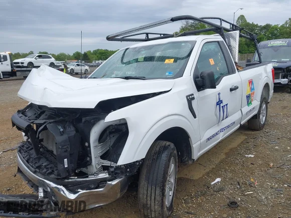 ✅ 2023 Ford F-150 XLT • VIN: 1FTMF1CPXPKG21694 • Лот: 44947551. Опубліковано раніше на IAAI з пробігом 62 042 миль. Безкоштовний доступ до архіву аукціонних продажів зі США та докладний звіт про історію автомобіля на DreamBid. Зображення 2.