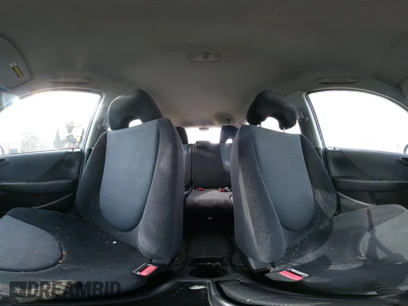 ✅ 2007 Honda Fit Sport • VIN: JHMGD38697S037588 • Lot: 44195929. Wystawiony na IAAI z przebiegiem 162 037 mil. Bezpłatny archiwum sprzedaży aukcyjnych z USA i szczegółowy raport historii pojazdu na DreamBid. Zdjęcie 18.