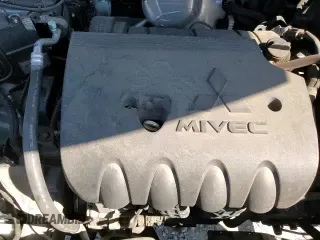 ✅ 2017 Mitsubishi Outlander ES • VIN: JA4AZ2A37HZ023601 • Лот: 86717855. Опубликован ранее на Copart с пробегом 135 243 миль. Бесплатный доступ к архиву аукционных продаж из США и подробный отчёт об истории автомобиля на DreamBid. Изображение 14.