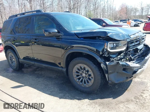✅ 2026 Honda Passport TrailSport • VIN: 5FNYF9H50TB028702 • Lot: 44645293. Listed on IAAI with 812 mi. Free auction sales archive from the USA and detailed vehicle history report at DreamBid. Image 1.