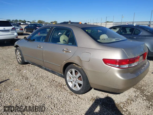 ✅ 2004 Honda Accord LX • VIN: 1HGCM56344A016381 • Lot: 44617947. Wystawiony na IAAI z przebiegiem 286 981 mil. Bezpłatny archiwum sprzedaży aukcyjnych z USA i szczegółowy raport historii pojazdu na DreamBid. Zdjęcie 3.
