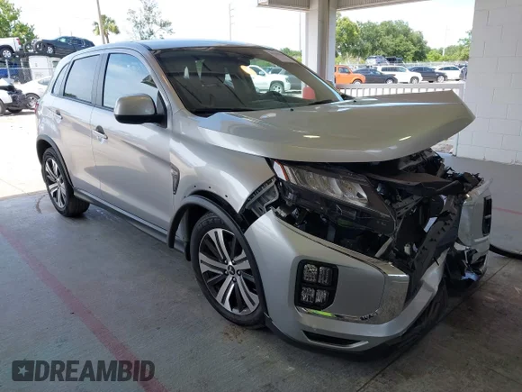 ✅ 2025 Mitsubishi Outlander S • VIN: JA4ARUAU0SU012772 • Лот: 45309506. Опубликован ранее на IAAI с пробегом 9 591 миль. Бесплатный доступ к архиву аукционных продаж из США и подробный отчёт об истории автомобиля на DreamBid. Изображение 1.