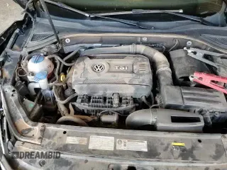 ✅ 2017 Volkswagen Passat R-Line • VIN: 1VWDT7A3XHC084359 • Лот: 81220605. Опубликован ранее на Copart с пробегом 102 990 миль. Бесплатный доступ к архиву аукционных продаж из США и подробный отчёт об истории автомобиля на DreamBid. Изображение 16.