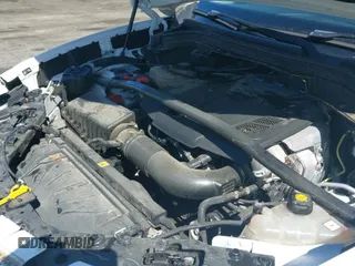 ✅ 2019 Alfa Romeo Stelvio • VIN: ZASPAJAN0K7C41814 • Lot: 42073043. Wystawiony na IAAI z przebiegiem 86 898 mil. Bezpłatny archiwum sprzedaży aukcyjnych z USA i szczegółowy raport historii pojazdu na DreamBid. Zdjęcie 19.