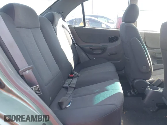 ✅ 2003 Hyundai Accent GL • VIN: KMHCG45C43U488560 • Lot: 44989806. Wystawiony na IAAI z przebiegiem 170 538 mil. Bezpłatny archiwum sprzedaży aukcyjnych z USA i szczegółowy raport historii pojazdu na DreamBid. Zdjęcie 8.