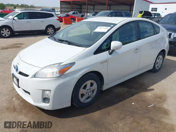 ✅ 2010 Toyota Prius II • VIN: JTDKN3DU9A0063589 • Lot: 45031980. Wystawiony na IAAI z przebiegiem 205 512 mil. Bezpłatny archiwum sprzedaży aukcyjnych z USA i szczegółowy raport historii pojazdu na DreamBid. Zdjęcie 2.