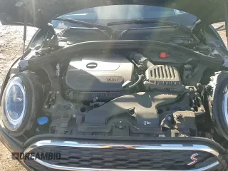 ✅ 2024 MINI Clubman Cooper S • VIN: WMWXJ1C03R2V23623 • Lot: 82334574. Listed on Copart with 10,339 mi. Free auction sales archive from the USA and detailed vehicle history report at DreamBid. Image 13.