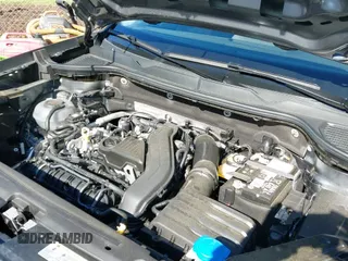 ✅ 2024 Volkswagen Taos SE • VIN: 3VVUX7B23RM114056 • Lot: 43376781. Wystawiony na IAAI z przebiegiem 5 261 mil. Bezpłatny archiwum sprzedaży aukcyjnych z USA i szczegółowy raport historii pojazdu na DreamBid. Zdjęcie 20.