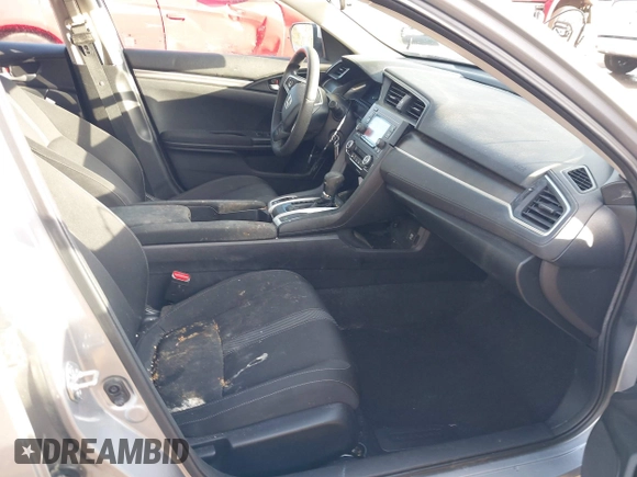 ✅ 2020 Honda Civic LX • VIN: 19XFC2F62LE213830 • Lot: 44229924. Wystawiony na IAAI z przebiegiem 68 504 mil. Bezpłatny archiwum sprzedaży aukcyjnych z USA i szczegółowy raport historii pojazdu na DreamBid. Zdjęcie 5.