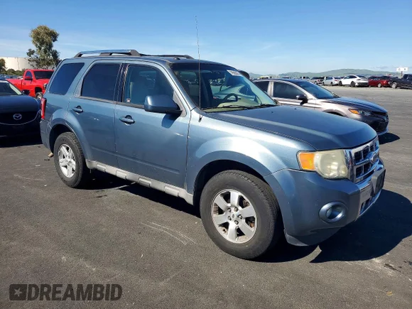 ✅ 2010 Ford Escape Limited • VIN: 1FMCU0EG1AKB20589 • Лот: 79588805. Опубликован ранее на Copart с пробегом 166 060 миль. Бесплатный доступ к архиву аукционных продаж из США и подробный отчёт об истории автомобиля на DreamBid. Изображение 4.