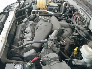 2006 Mercury Mariner Luxury с VIN 4M2YU57106KJ15112, выставлен на аукционе IAAI как лот 42815311 с пробегом 44 859 миль миль и . История ставок и продаж доступна на DreamBid. Изображение 13.