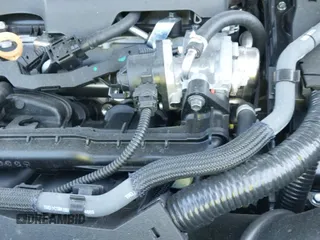 ✅ 2025 Mazda CX-50 Hybrid Preferred Package • VIN: 7MMVAABW1SN106361 • Lot: 42571731. Listed on IAAI with 4,401 mi. Free auction sales archive from the USA and detailed vehicle history report at DreamBid. Image 20.