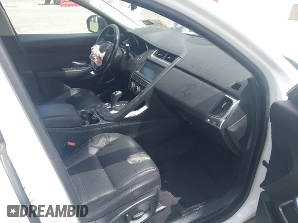 ✅ 2018 Jaguar E-Pace S • VIN: SADFJ2FX6J1Z05334 • Лот: 45168890. Опубликован ранее на IAAI с пробегом 104 882 миль. Бесплатный доступ к архиву аукционных продаж из США и подробный отчёт об истории автомобиля на DreamBid. Изображение 5.