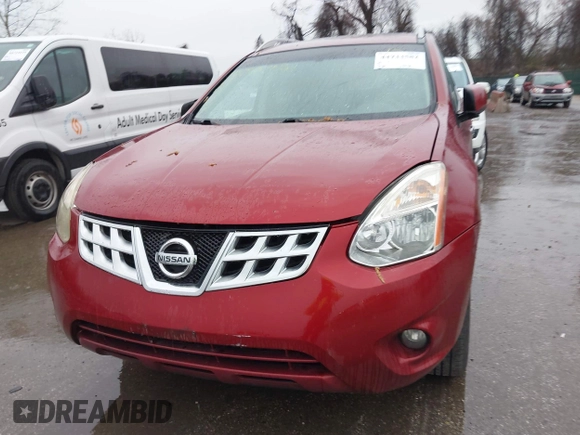 ✅ 2013 Nissan Rogue SV • VIN: JN8AS5MV8DW150320 • Lot: 44733582. Wystawiony na IAAI z przebiegiem 141 815 mil. Bezpłatny archiwum sprzedaży aukcyjnych z USA i szczegółowy raport historii pojazdu na DreamBid. Zdjęcie 6.