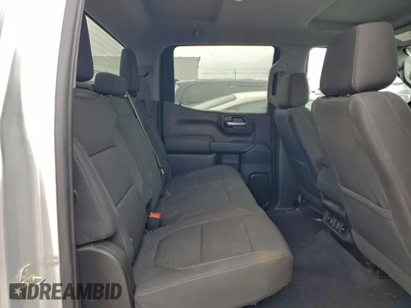 ✅ 2020 Chevrolet Silverado 1500 LT • VIN: 1GCUYDED2LZ156618 • Лот: 95741725. Опубліковано раніше на Copart з пробігом 74 260 миль. Безкоштовний доступ до архіву аукціонних продажів зі США та докладний звіт про історію автомобіля на DreamBid. Зображення 10.