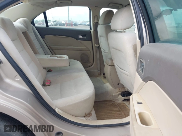 ✅ 2007 Ford Fusion SE • VIN: 3FAHP07ZX7R247979 • Лот: 45189709. Опубликован ранее на IAAI с пробегом 131 399 миль. Бесплатный доступ к архиву аукционных продаж из США и подробный отчёт об истории автомобиля на DreamBid. Изображение 8.