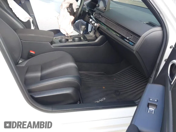 ✅ 2025 Honda Civic Sport • VIN: 19XFL2H86SE002028 • Lot: 45134395. Wystawiony na IAAI z przebiegiem 34 337 mil. Bezpłatny archiwum sprzedaży aukcyjnych z USA i szczegółowy raport historii pojazdu na DreamBid. Zdjęcie 5.