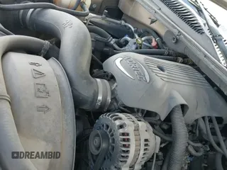 ✅ 2001 Chevrolet Suburban LT • VIN: 1GNFK16T91J146766 • Лот: 41903826. Опубликован ранее на IAAI с пробегом Не указан. Бесплатный доступ к архиву аукционных продаж из США и подробный отчёт об истории автомобиля на DreamBid. Изображение 20.