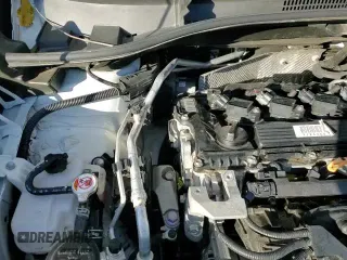 ✅ 2022 Toyota Corolla Cross XLE • VIN: 7MUDAAAG3NV017515 • Lot: 93357715. Listed on Copart with 52,799 mi. Free auction sales archive from the USA and detailed vehicle history report at DreamBid. Image 14.