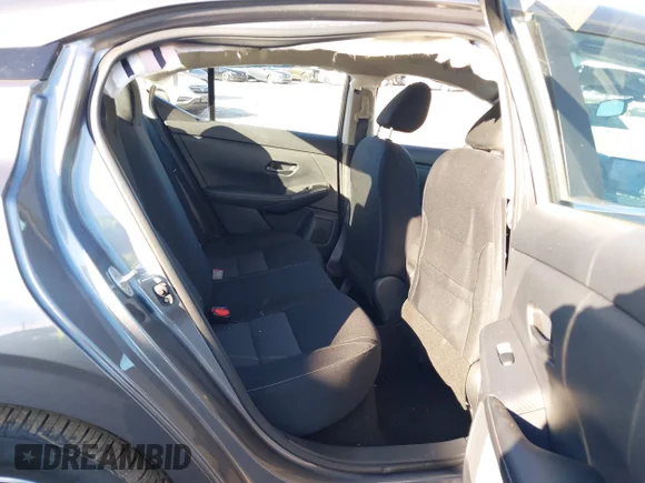 ✅ 2024 Nissan Sentra SV • VIN: 3N1AB8CV2RY331382 • Лот: 43499230. Опубліковано раніше на IAAI з пробігом 29 673 миль. Безкоштовний доступ до архіву аукціонних продажів зі США та докладний звіт про історію автомобіля на DreamBid. Зображення 8.