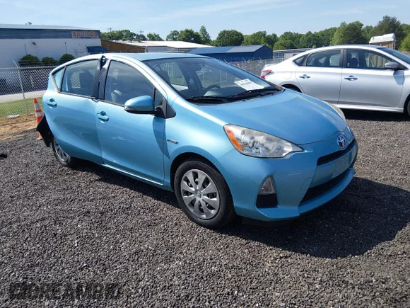 ✅ 2013 Toyota Prius One • VIN: JTDKDTB31D1052064 • Лот: 45028090. Опубліковано раніше на IAAI з пробігом 67 269 миль. Безкоштовний доступ до архіву аукціонних продажів зі США та докладний звіт про історію автомобіля на DreamBid. Зображення 1.