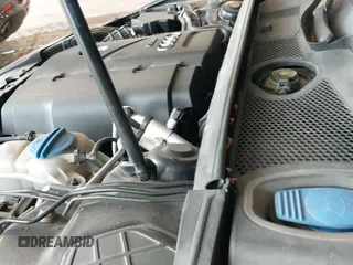 ✅ 2011 Audi A5 Premium Plus • VIN: WAULFAFR1BA006598 • Лот: 42437671. Опубликован ранее на IAAI с пробегом 185 093 миль. Бесплатный доступ к архиву аукционных продаж из США и подробный отчёт об истории автомобиля на DreamBid. Изображение 19.