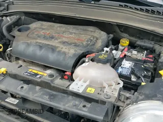 ✅ 2020 Jeep Renegade Altitude • VIN: ZACNJBBB7LPL66840 • Лот: 41958023. Опубликован ранее на IAAI с пробегом 85 056 миль. Бесплатный доступ к архиву аукционных продаж из США и подробный отчёт об истории автомобиля на DreamBid. Изображение 21.