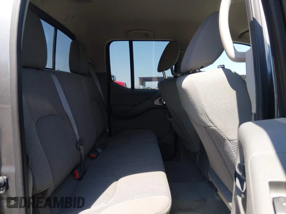 ✅ 2016 Nissan Frontier SV • VIN: 1N6AD0ER0GN758463 • Lot: 45082824. Wystawiony na IAAI z przebiegiem 75 268 mil. Bezpłatny archiwum sprzedaży aukcyjnych z USA i szczegółowy raport historii pojazdu na DreamBid. Zdjęcie 8.