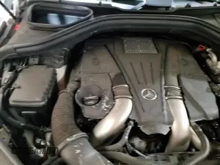 ✅ 2018 Mercedes-Benz GLS 550 • VIN: 4JGDF7DE9JB128012 • Лот: 93192595. Опубликован ранее на Copart с пробегом 92 709 миль. Бесплатный доступ к архиву аукционных продаж из США и подробный отчёт об истории автомобиля на DreamBid. Изображение 14.