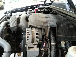 ✅ 2011 Chevrolet Suburban LT • VIN: 1GNSCJE0XBR386110 • Lot: 42717030. Listed on IAAI with 137,053 mi. Free auction sales archive from the USA and detailed vehicle history report at DreamBid. Image 18.